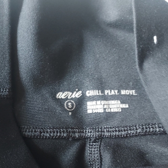 Aerie Women's Black and Burgundy Leggings - Picture 10 of 13